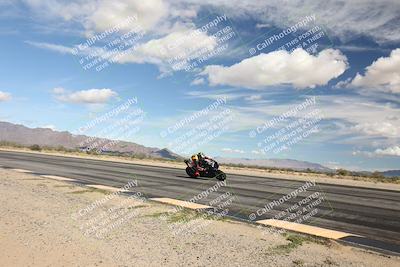 media/Nov-16-2025-Race Pace (Sun) [[8c5fa54630]]/Non Verified Riders (1st 20 Minutes)/3-Turn 3 Inside (11am)/